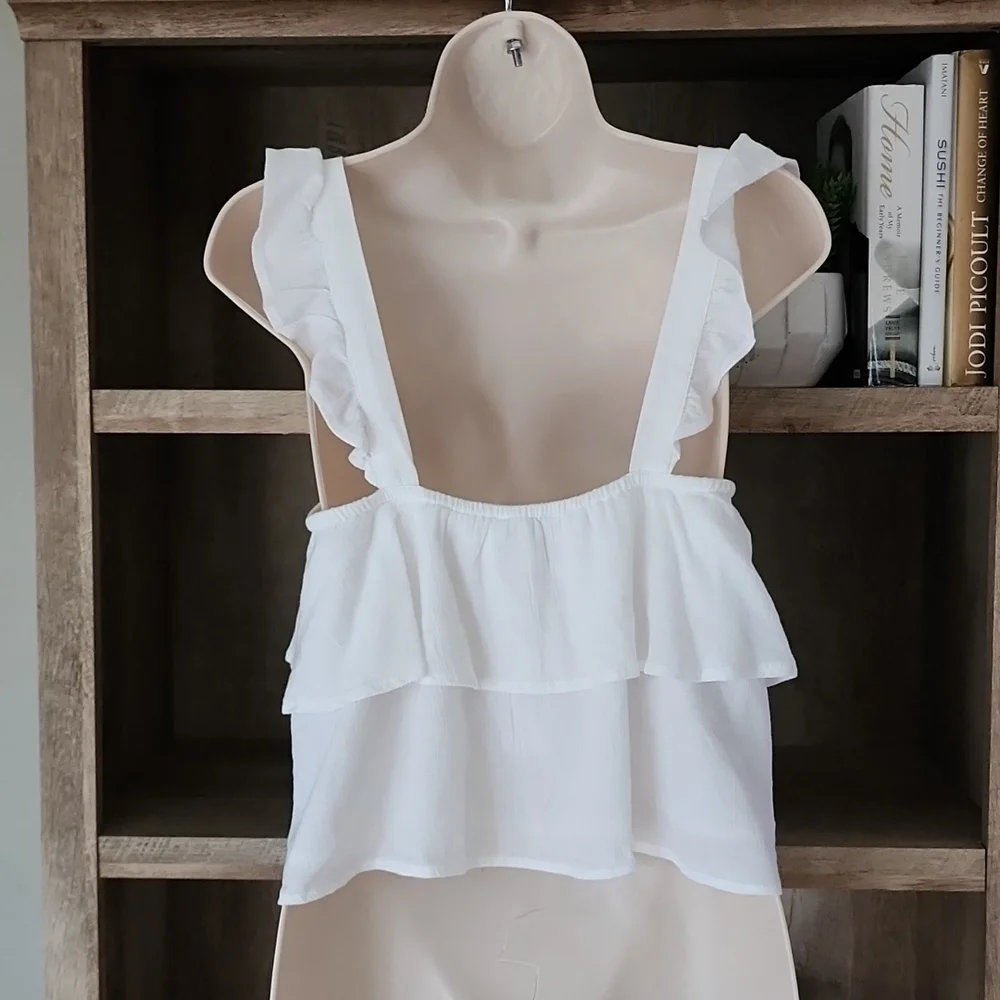 Ruffled top - Picture 6 of 6
